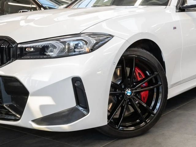 BMW 330 330i M-Sport Sedan xDrive