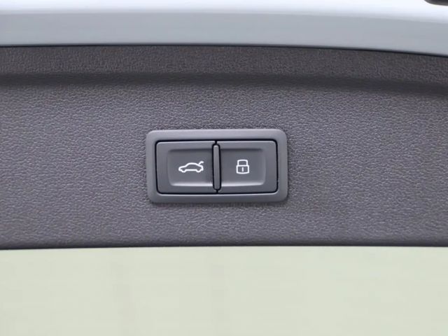 Audi A3 30 TFSI Sedan