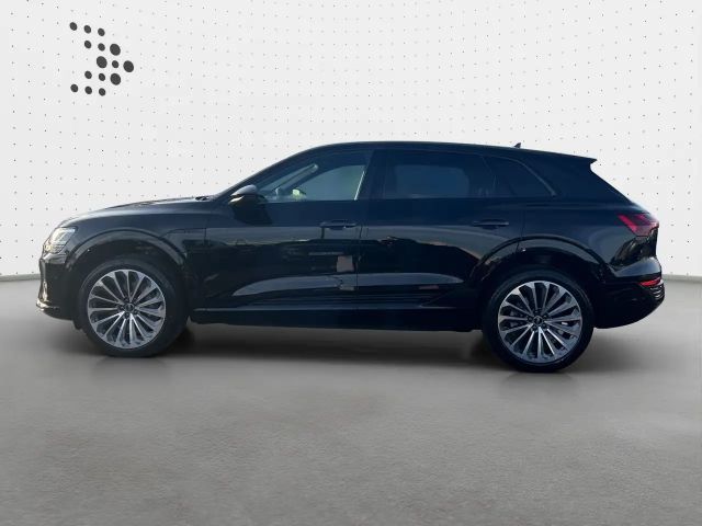 Audi Q8 e-tron 50 Quattro S-Line