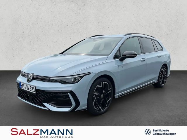 Volkswagen Golf 1.5 eTSI DSG Golf VIII