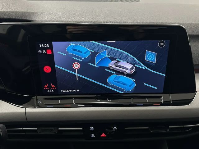 Volkswagen Golf DSG Life Variant