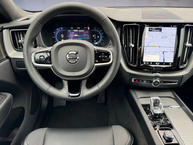 Volvo XC60 Dark Plus