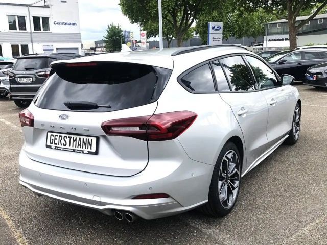 Ford Focus ST Line Wagon