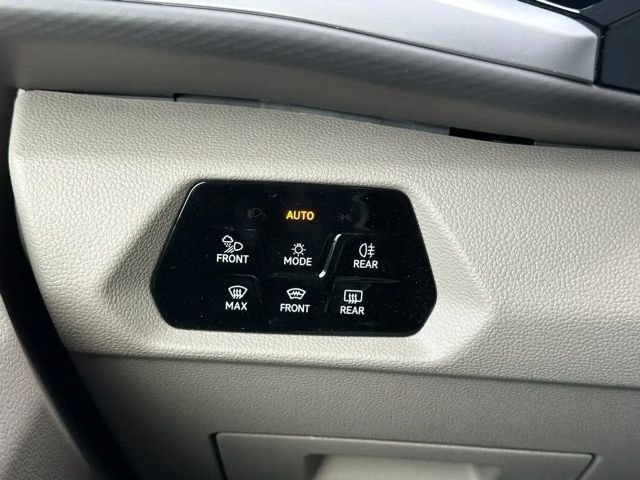 Volkswagen Multivan 2.0 TDI DSG Style T7