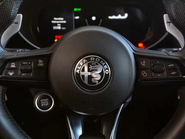 Alfa Romeo Giulia AT8 Q4 Veloce