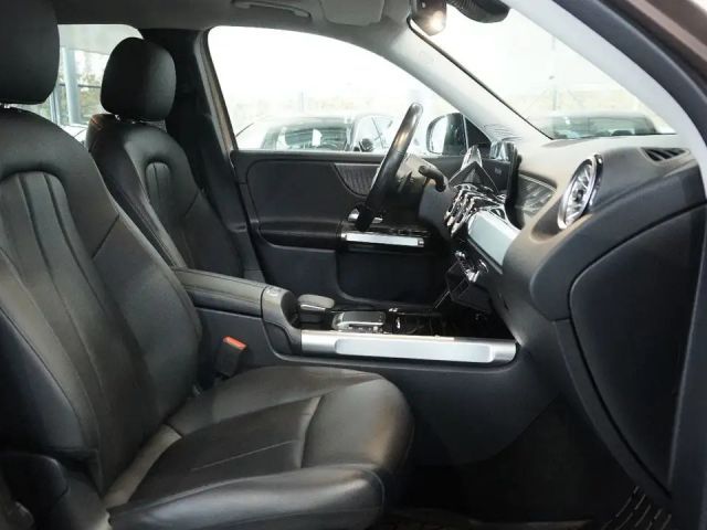 Mercedes-Benz GLB 250 *ACC*AHK*BURMESTER*PANO*360°KAM*STHZ*