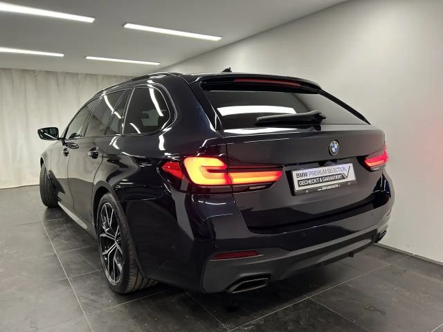 BMW 530 530d M-Sport Touring xDrive