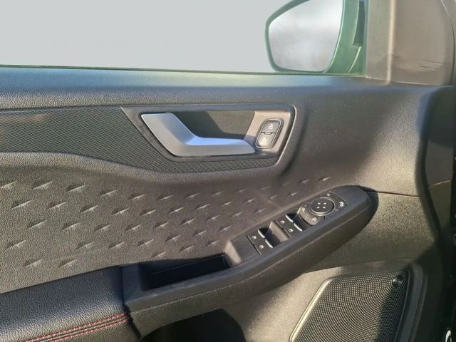 Ford Kuga Hybrid ST Line X