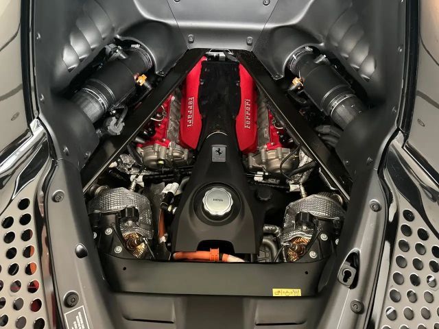 Ferrari SF90 Stradale