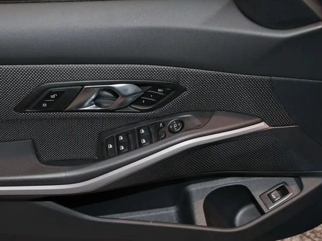 BMW 320 320i Touring