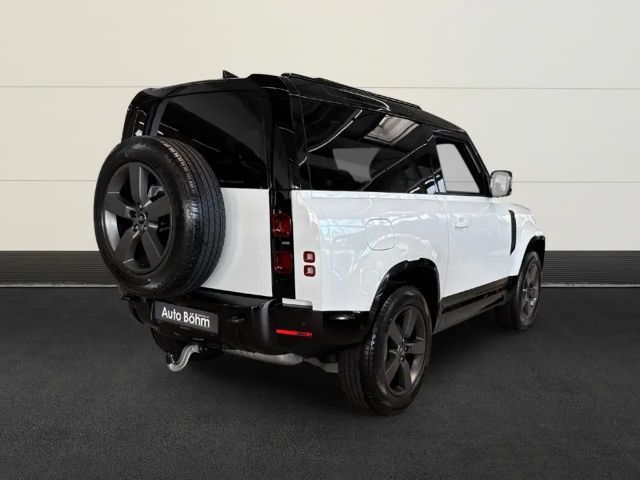Land Rover Defender 90 D250 Dynamic SE