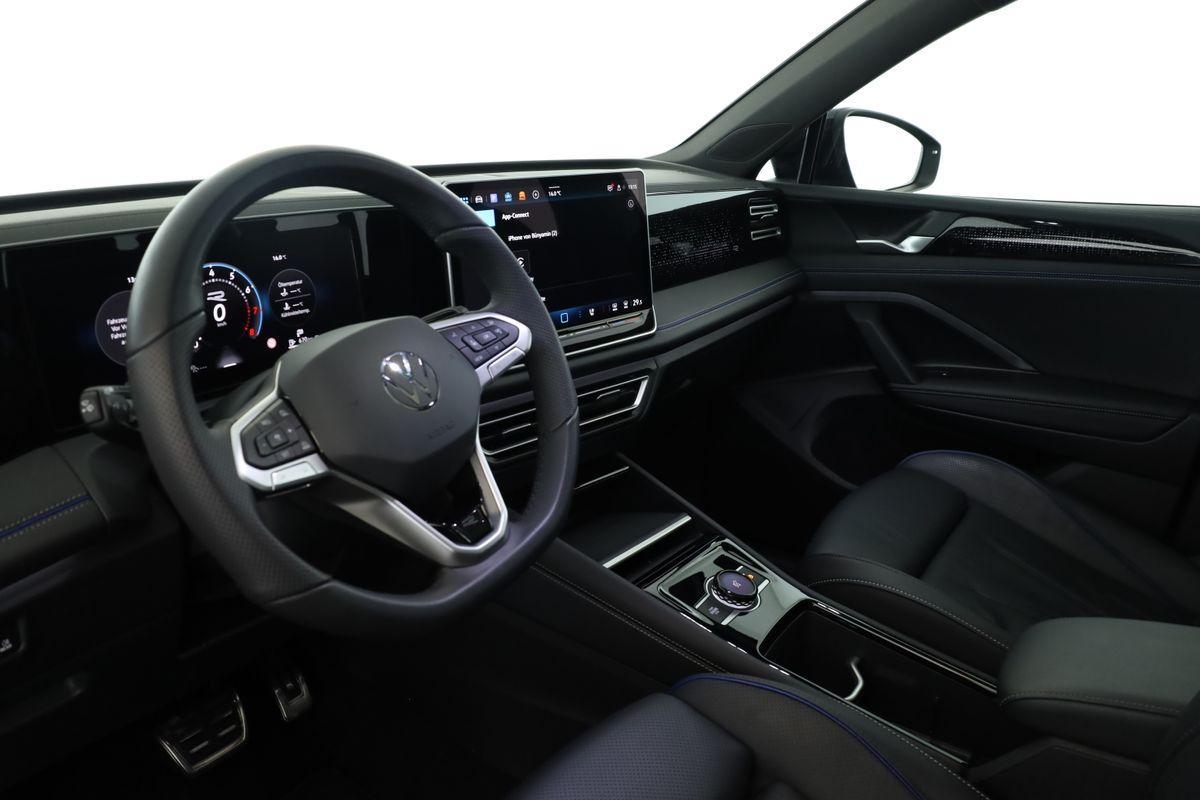 Volkswagen Tiguan 2.0 TSI DSG IQ.Drive R-Line