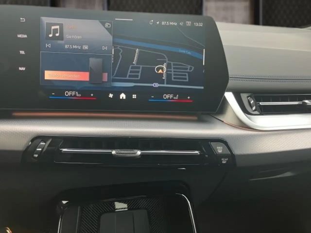 BMW 218 218i Active Tourer Sedan