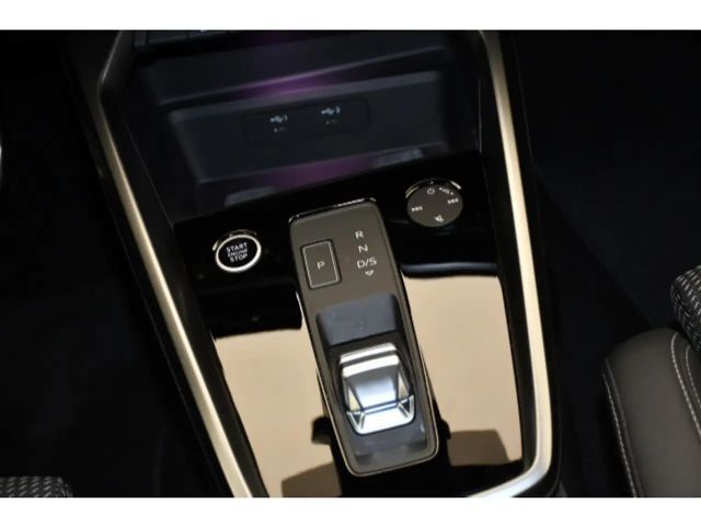 Audi A3 40 TFSI Quattro S-Tronic Sedan