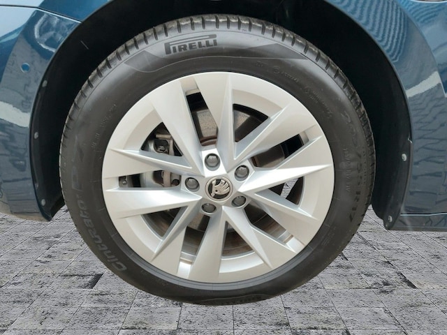 Skoda Octavia Combi iV