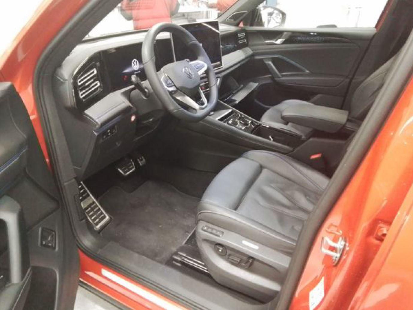 Volkswagen Tiguan R-Line eHybrid