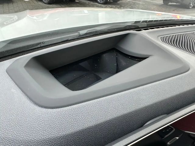 BMW 330 330e M-Sport Touring