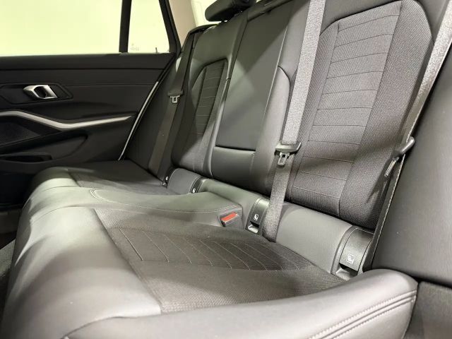 BMW 320 320d Touring