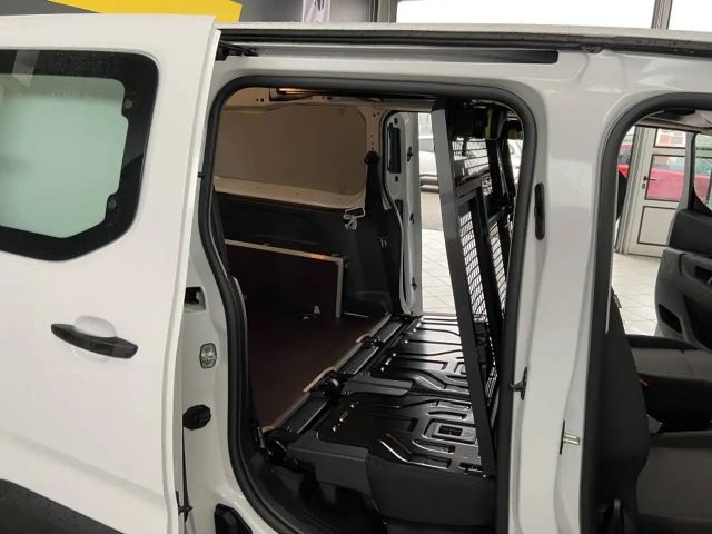 Opel Combo COMBO Cargo DOKA 1,5 131PS 8G Automatik