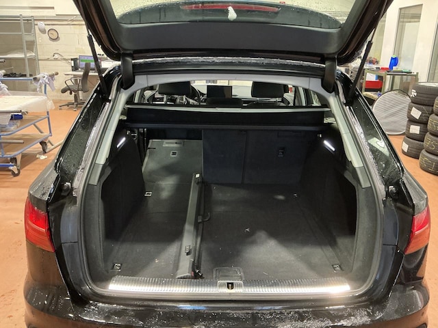 Audi A4 40 TDI Avant S-Tronic