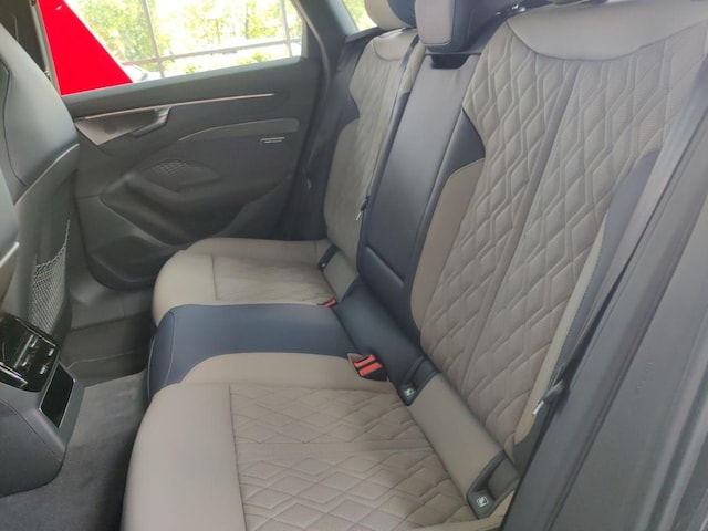 Audi A6 e-tron Avant Quattro