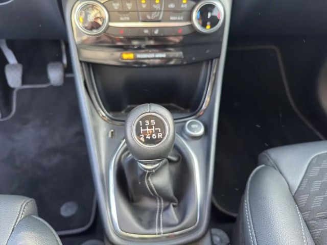 Ford Puma EcoBoost Titanium