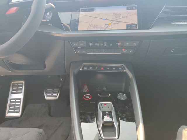 Audi RS3 Quattro S-Tronic Sedan