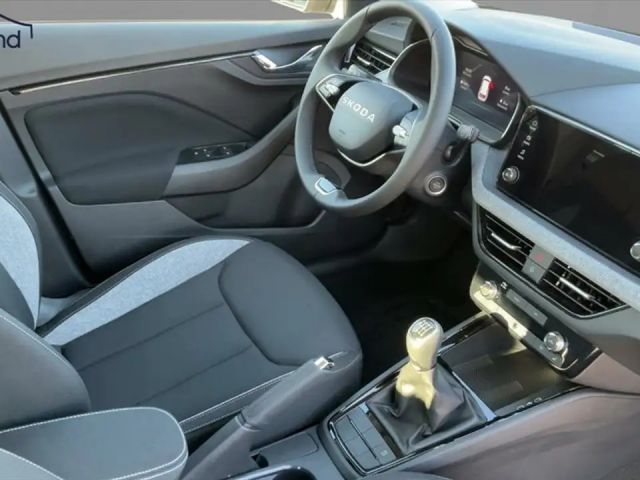Skoda Kamiq 1,0 TSI 130 Jahre digital Cockpit Keyless Kamera