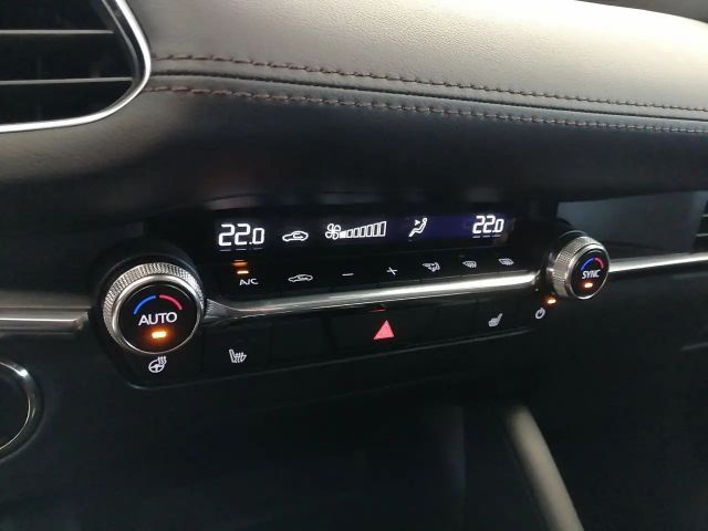 Mazda 3 Exclusive-line