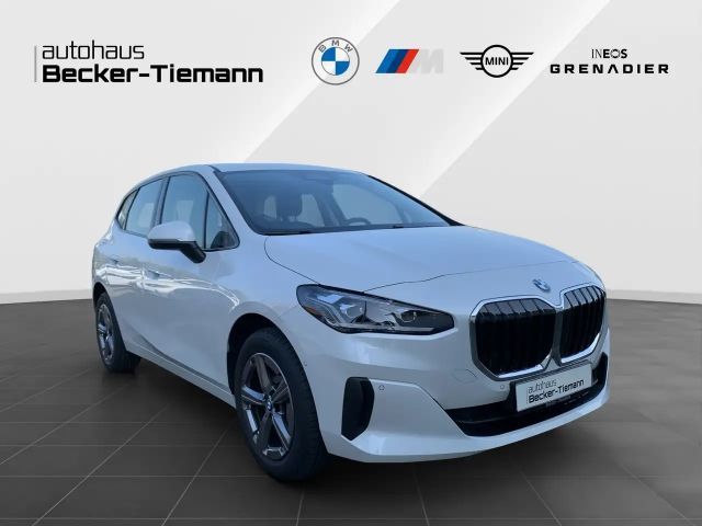 BMW 220 220i Active Tourer