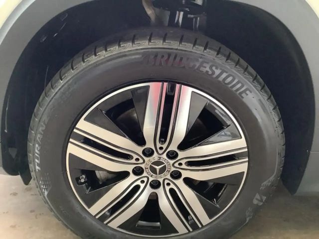 Mercedes-Benz EQB 250 Advanced Progressive