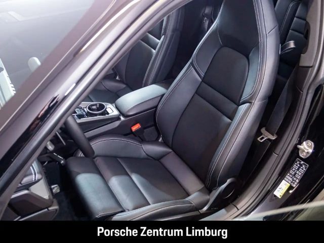 Porsche 992 4S Carrera Coupé