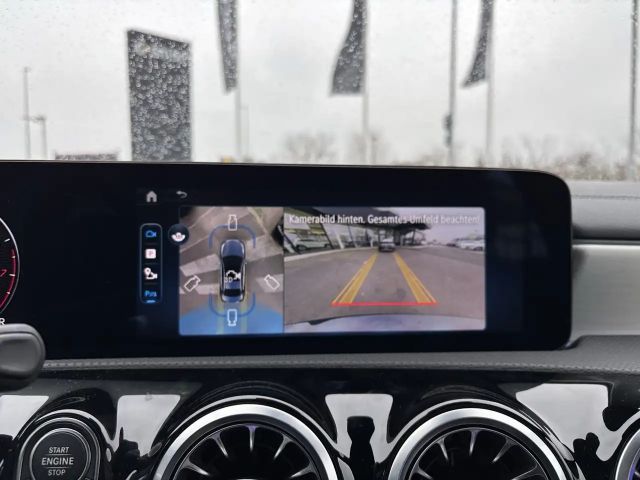 Mercedes-Benz A 200 AMG Line