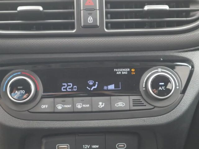 Hyundai i10 i10 GO Plus Automatik Klima/Navi/Sitzhzg./LM