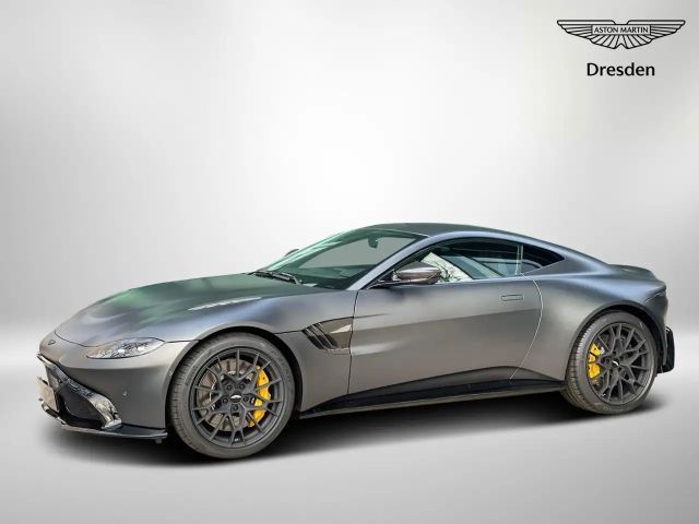 Aston Martin V8 V8