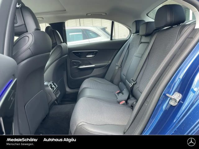 Mercedes-Benz C 180 AVANTGARDE C 180 d Sedan