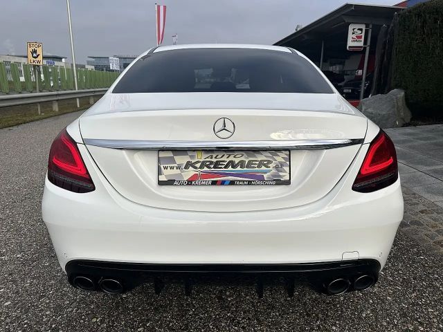 Mercedes-Benz C 220 4MATIC C 220 d Sedan