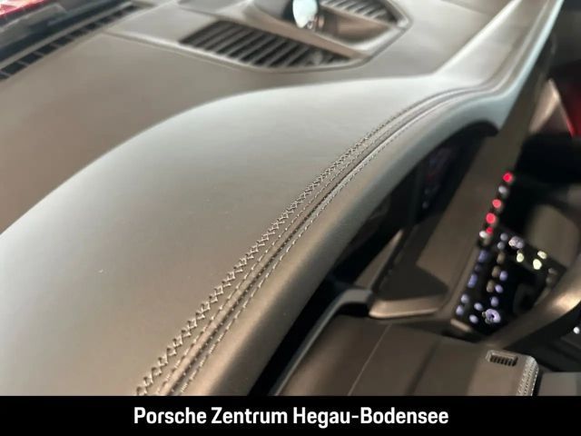 Porsche 992 4 Carrera Coupé GTS