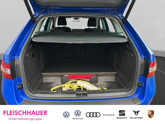 Skoda Superb Ambition Combi iV