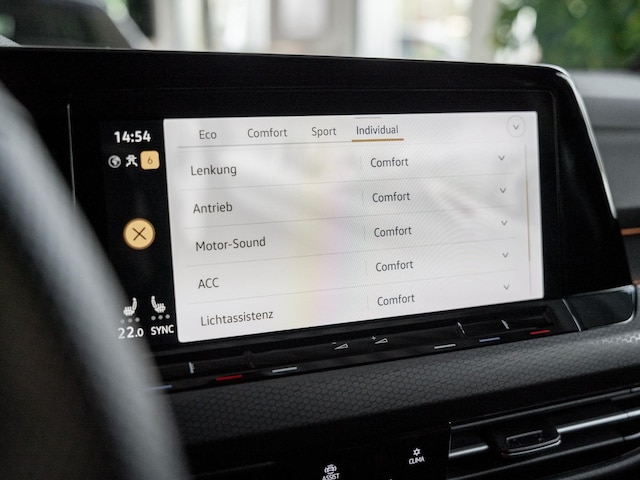 Volkswagen Golf 2.0 TSI Golf VIII