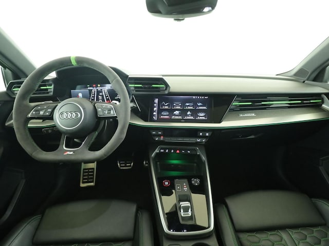 Audi RS3 Quattro S-Tronic Sedan