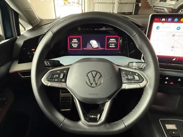 Volkswagen Golf 1.5 eTSI DSG Variant