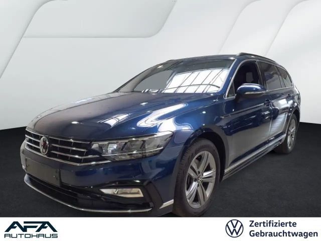 Volkswagen Passat 1.5 TSI Business DSG R-Line