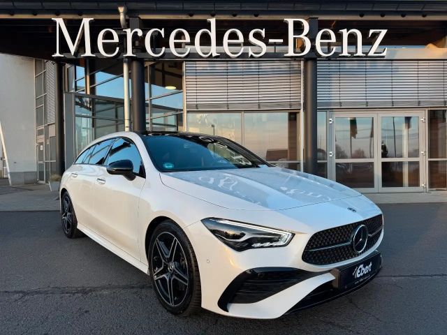 Mercedes-Benz CLA 200 AMG Line