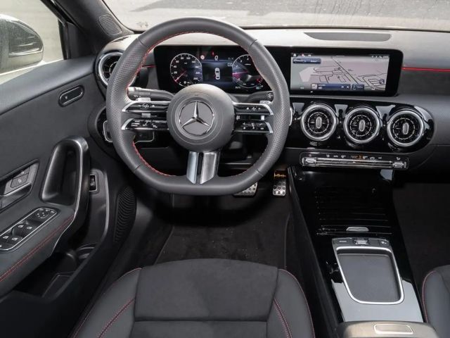 Mercedes-Benz A 180 Limousine S-Sitz ParkAss. LED SpurH LM
