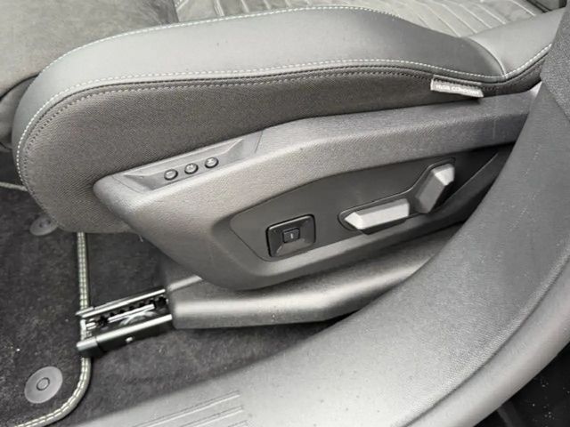 Peugeot E-3008 GT-Line