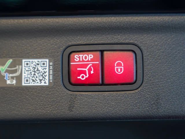 Mercedes-Benz EQE SUV 300 AMG Line