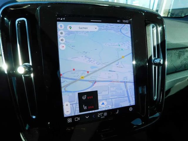 Volvo XC40 AWD Plus Recharge Twin Engine