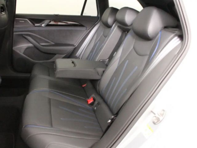 Volkswagen Passat DSG R-Line Variant