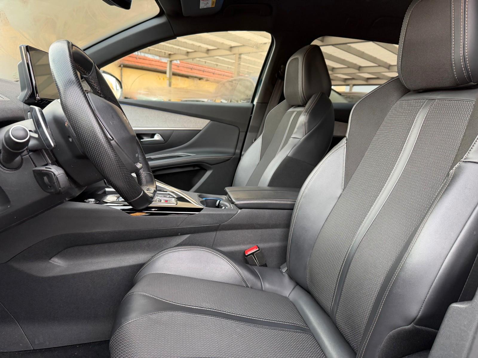 Peugeot 3008 EAT8 GT-Line Hybrid